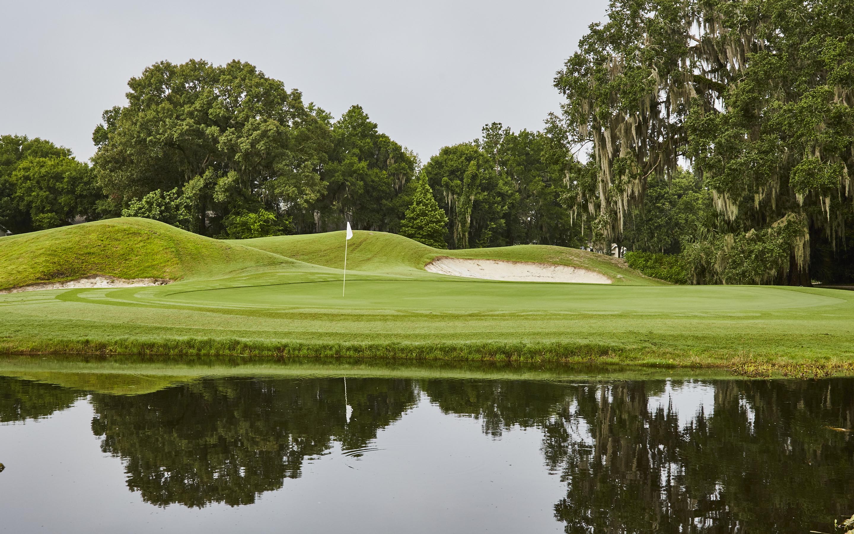 Hawkstone Country Club - Golf Course Hole #10