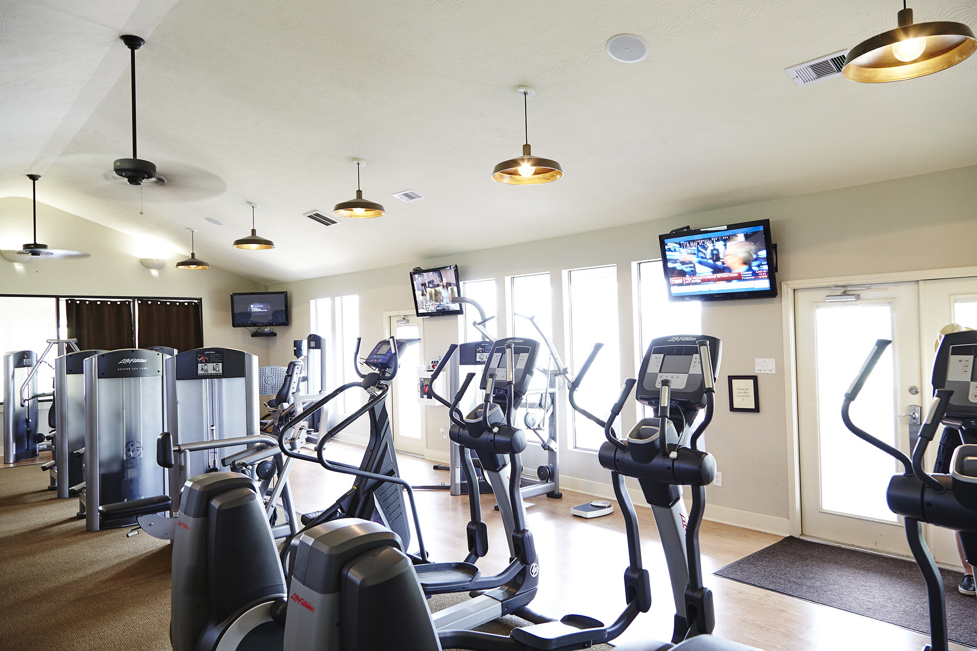 Hearthstone Country Club - Gym