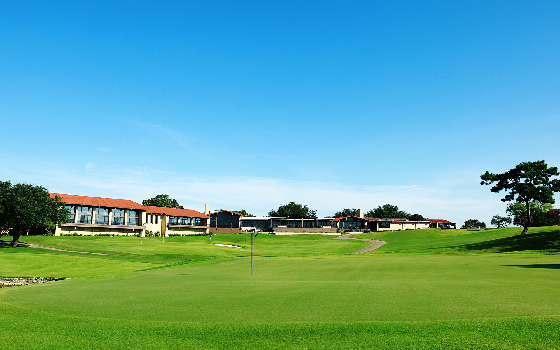 Las Colinas Country Club - Golf Course