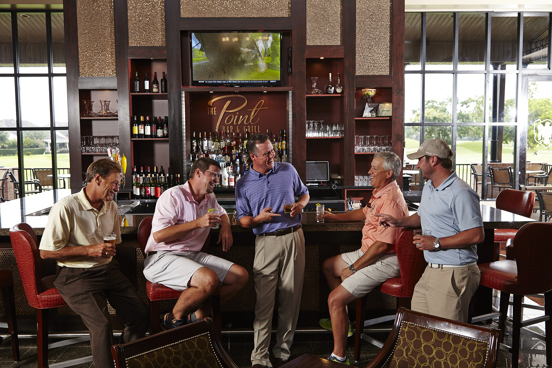 The Club at Falcon Point - Members at the bar